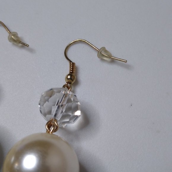 Vintage Clear Glass Bead And Faux Pearl Dangle Earrings - Picture 7 of 13